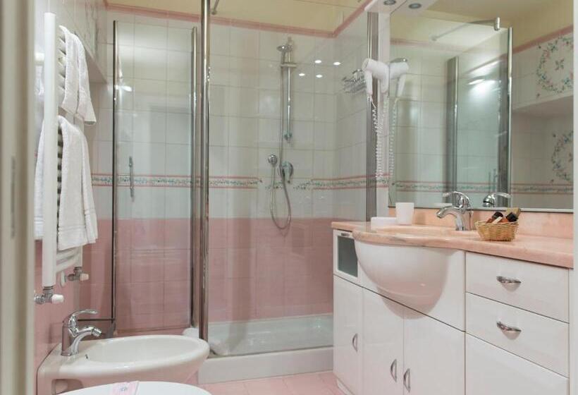 اتاق سوپریور, B&b Quattro Cantoni