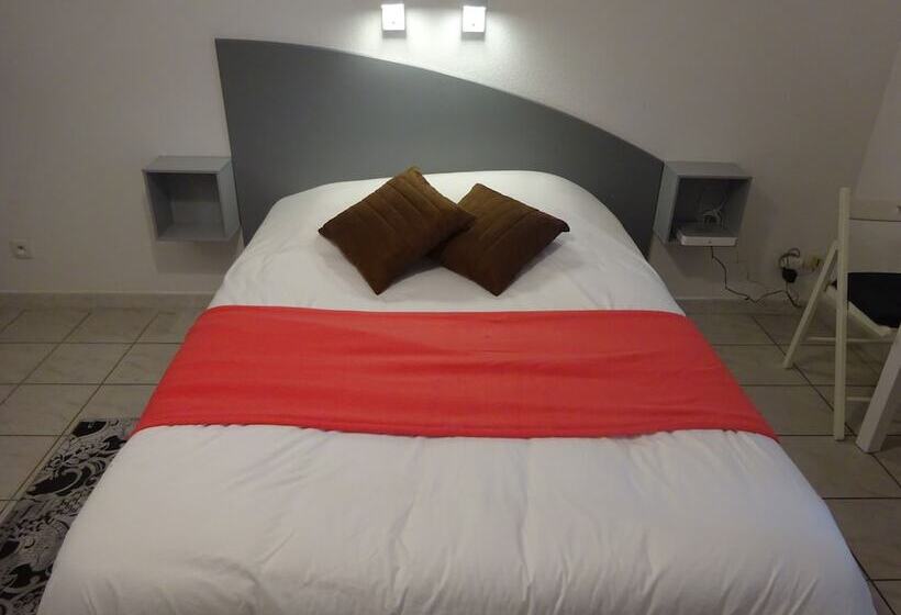 סטודיו נוח, Residence Les Cordeliers