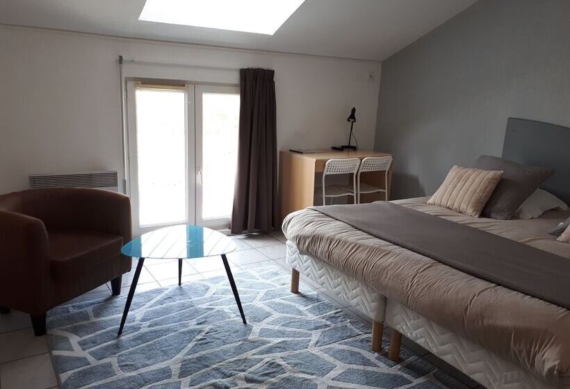 סטודיו נוח, Residence Les Cordeliers