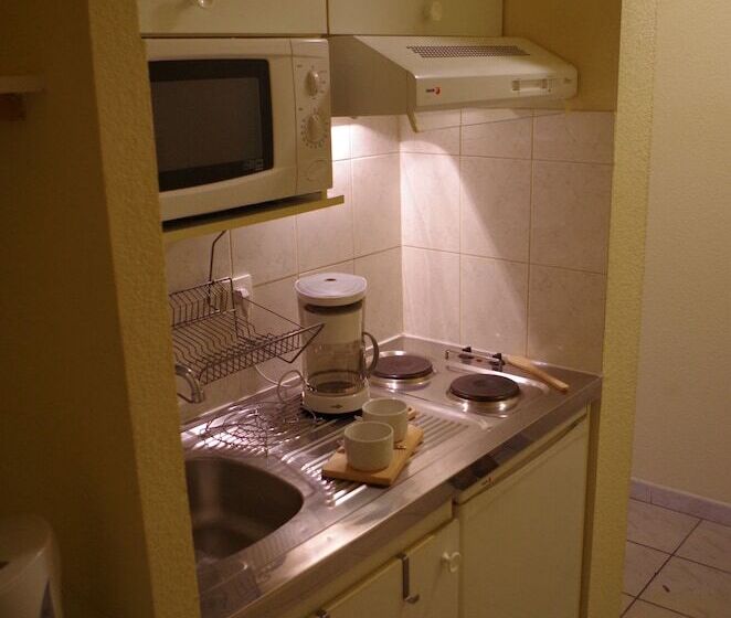 סטודיו נוח, Residence Les Cordeliers