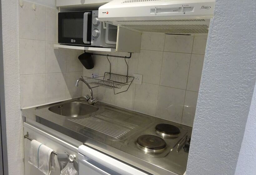 סטודיו סופריור, Residence Les Cordeliers