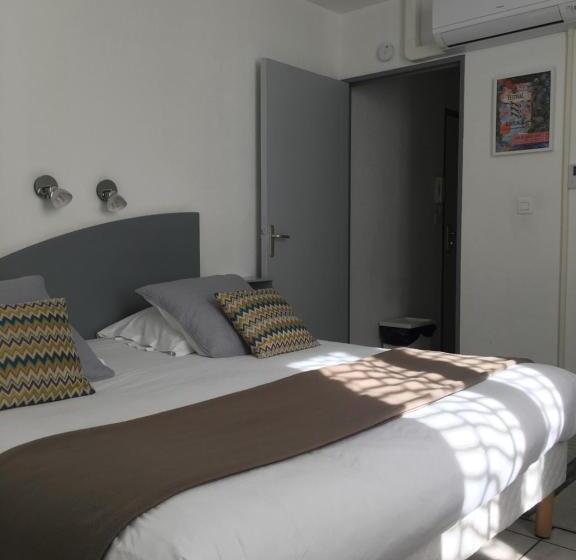 סטודיו סופריור, Residence Les Cordeliers