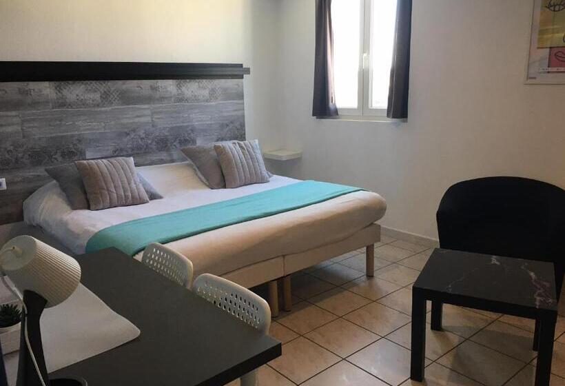 סטודיו סופריור, Residence Les Cordeliers