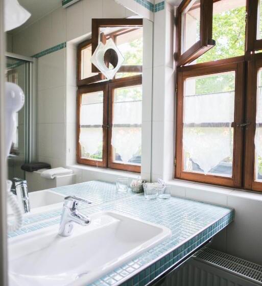 スタンダードルーム, Zirbelstube