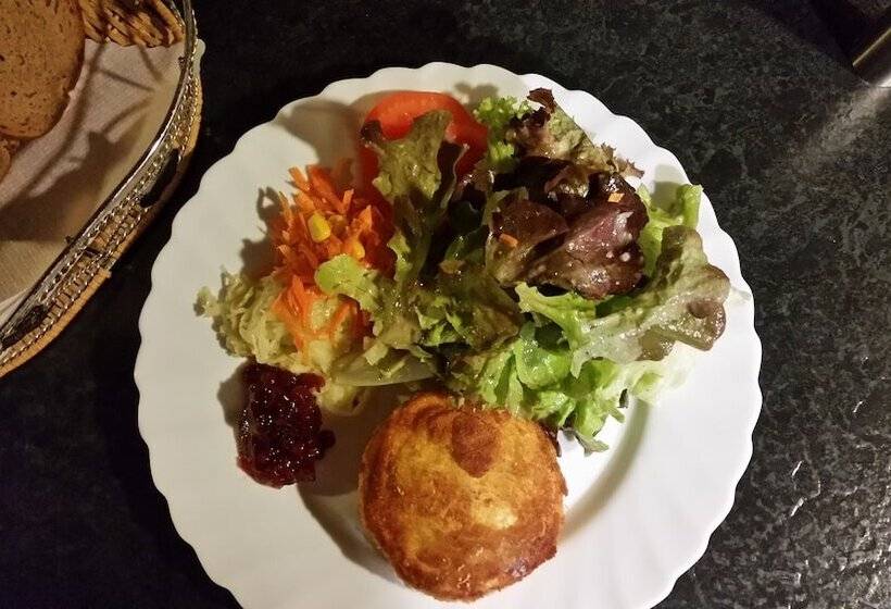 Номер Стандарт, Adler Gaststube Hotel Biergarten