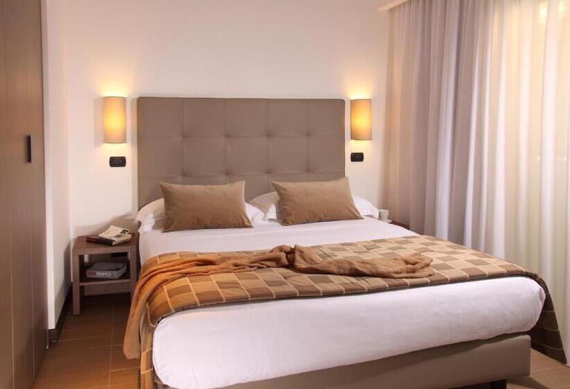 Junior Suite with Kitchen