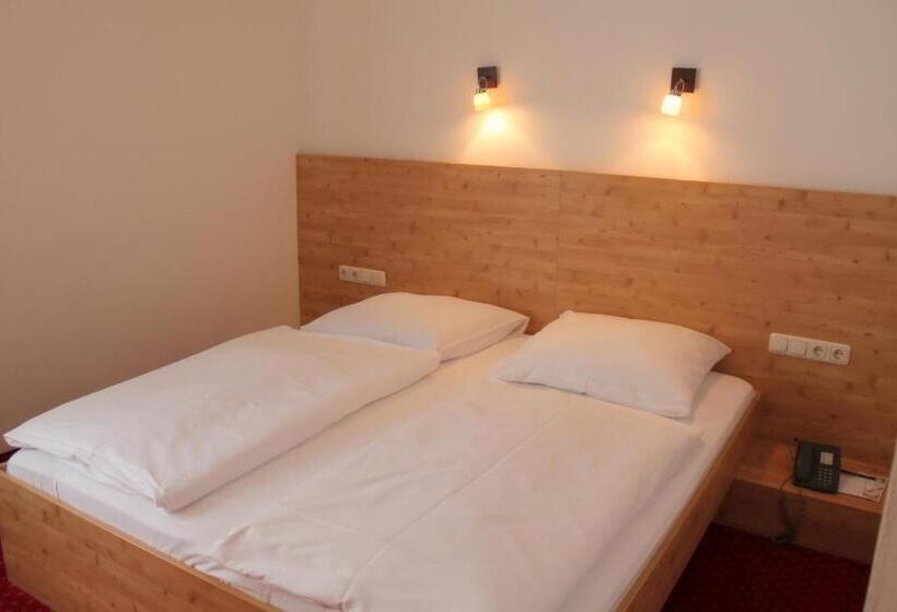 Standard Room, Steichele Hotel & Weinrestaurant
