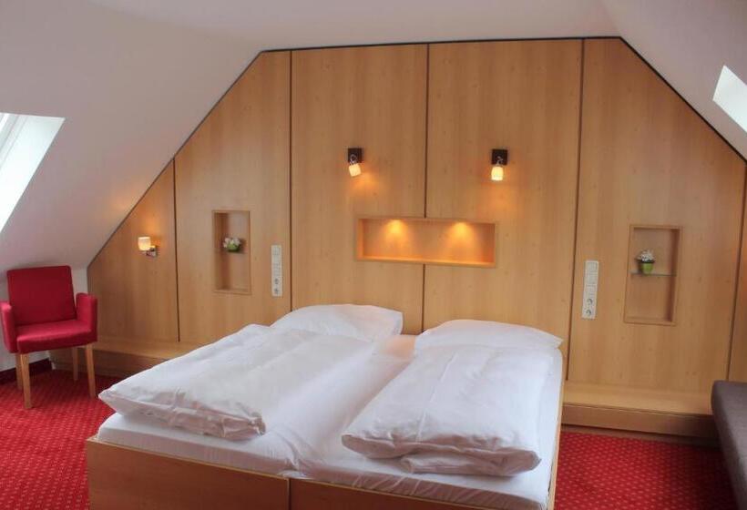 غرفة قياسية, Steichele Hotel & Weinrestaurant