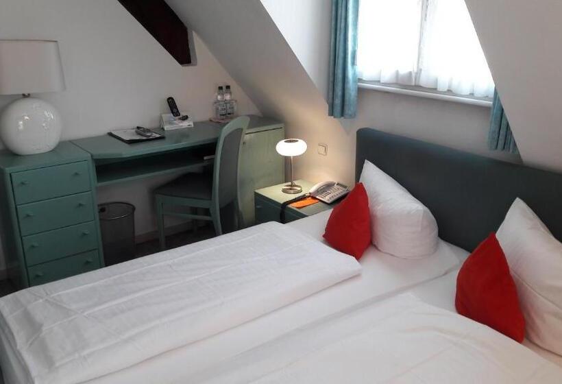 스탠다드 룸, Adler Weil Am Rhein