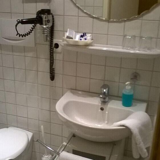 스탠다드 싱글 룸, Alte Post