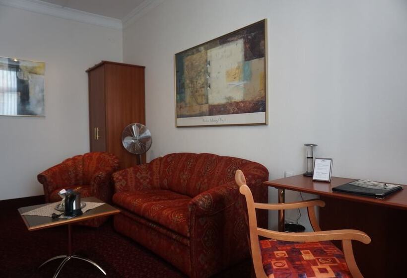 套房, Am Schloss Aurich