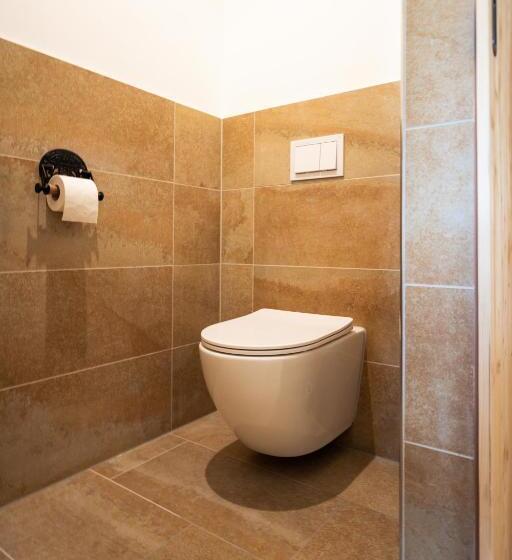 스탠다드 룸, Der Postwirt