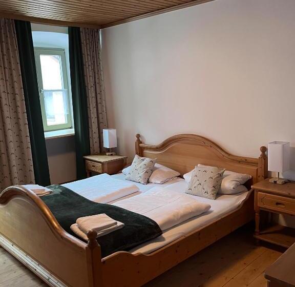 스탠다드 룸, Der Postwirt