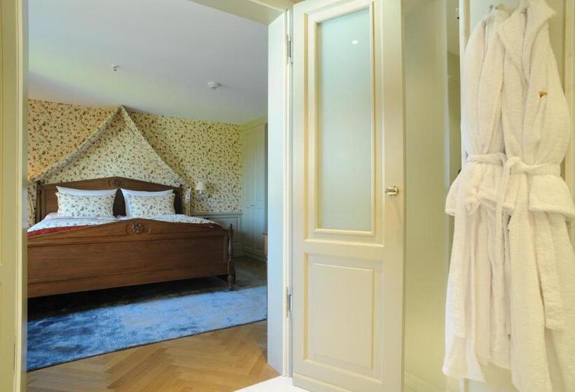 标准间, Detmolder Hof