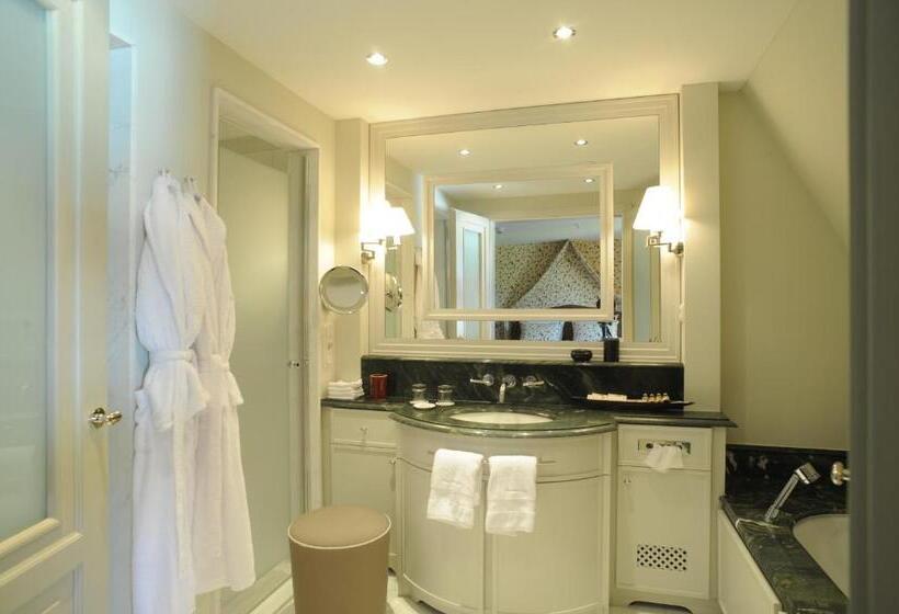 标准间, Detmolder Hof