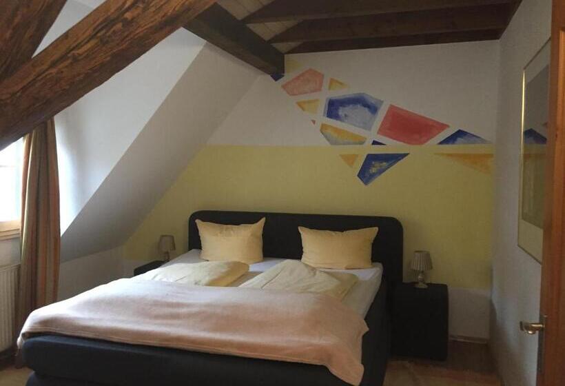 ファミリールーム, Garni Wiestor