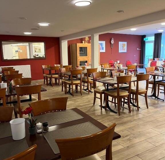 Quarto Estandar Individual, Jägerhaus In Singen Am Hohentwiel