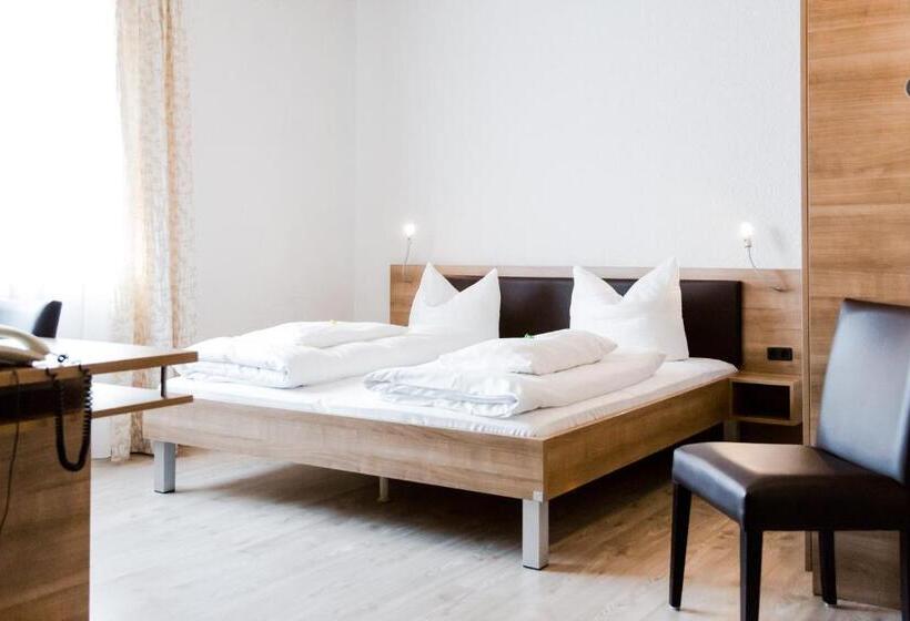 스탠다드 룸, Palko