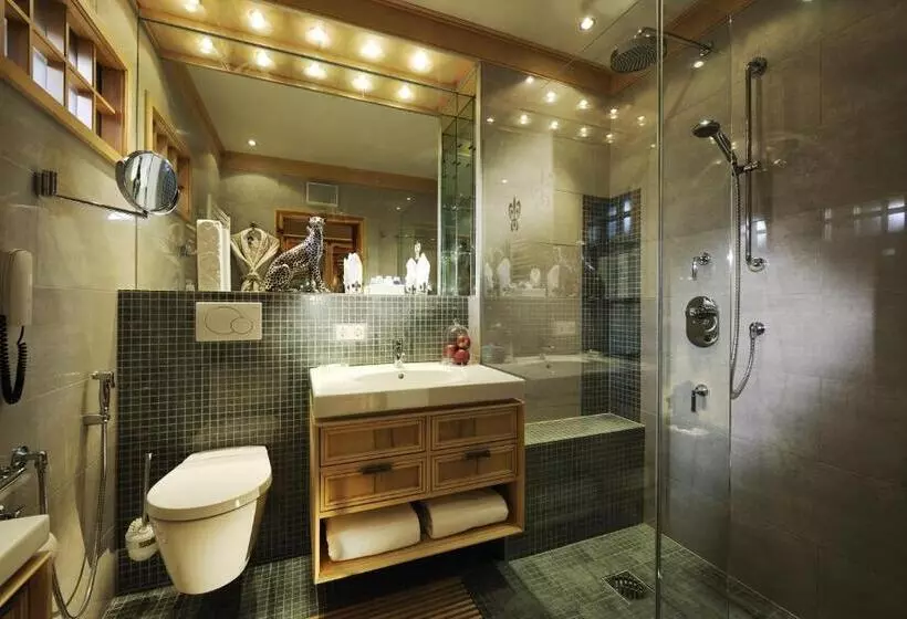 デラックスルーム, Relais & Châteaux Jagdhof Glashütte