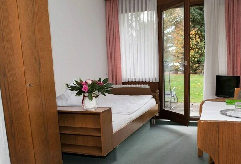 غرفة قياسية فردية, Restaurant Ehrich