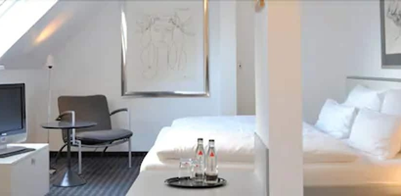 클래식 룸, Restaurant Reuter