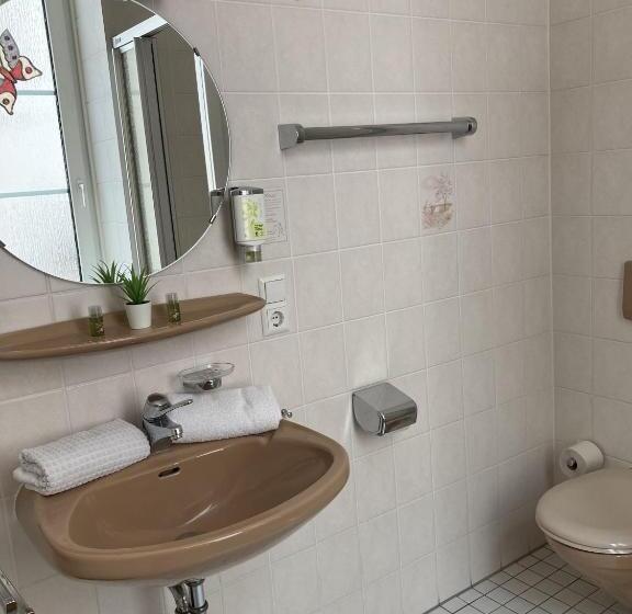 חדר סטנדרט יחיד, Restaurant Zumbusch