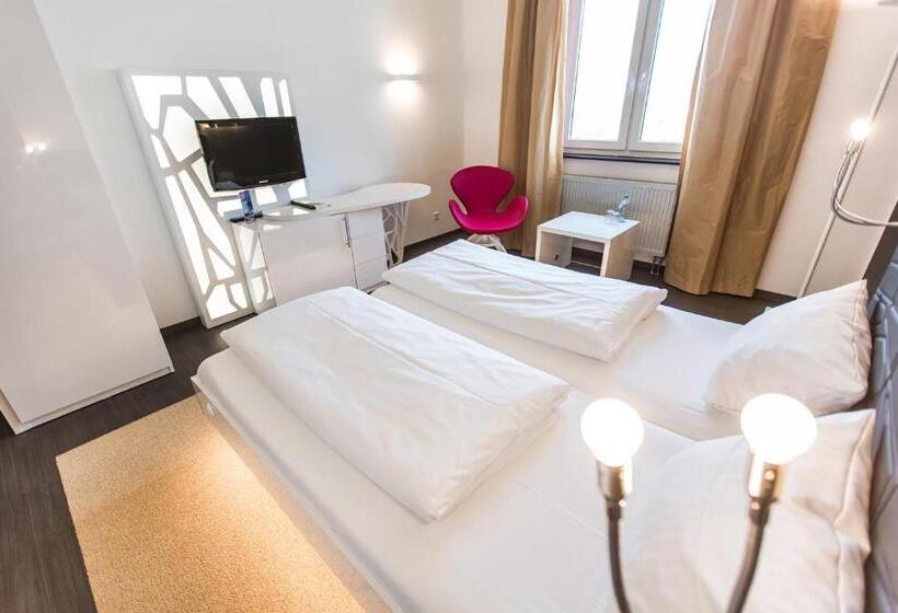 Номер Стандарт Индивидуальный, Sinsheim