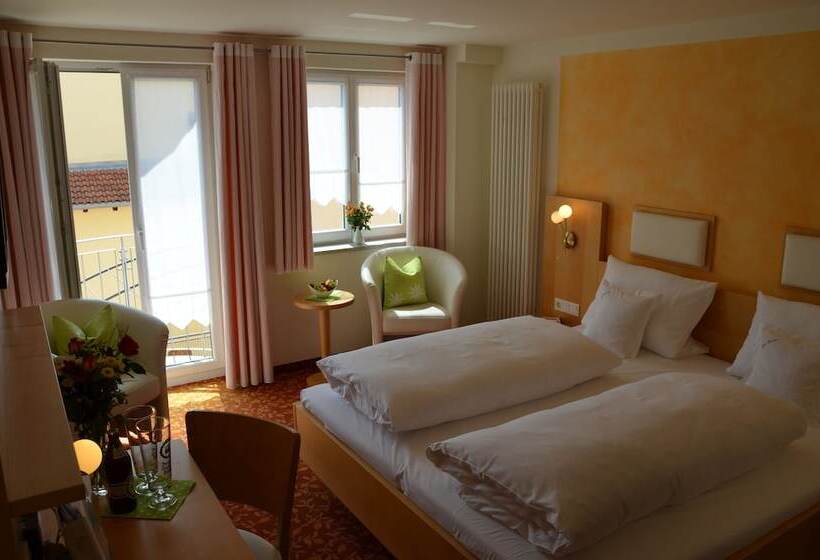 コンフォートルーム, Zur Krone