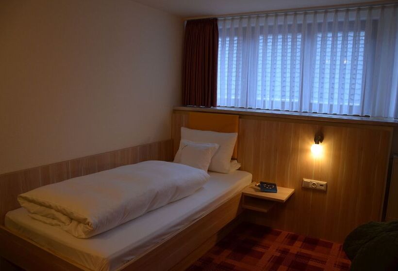 スタンダードシングルルーム, Zur Krone