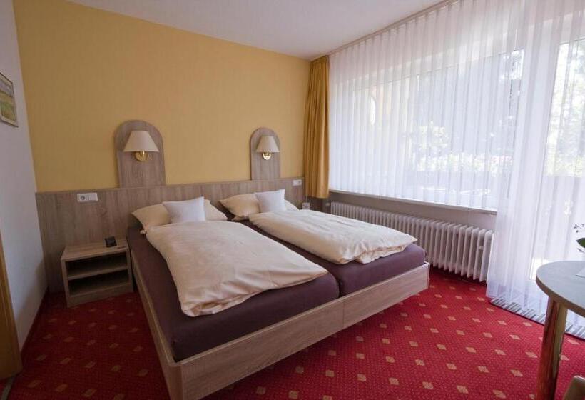 חדר משפחתי, Mein Vierjahreszeiten Hotel Garni Superior