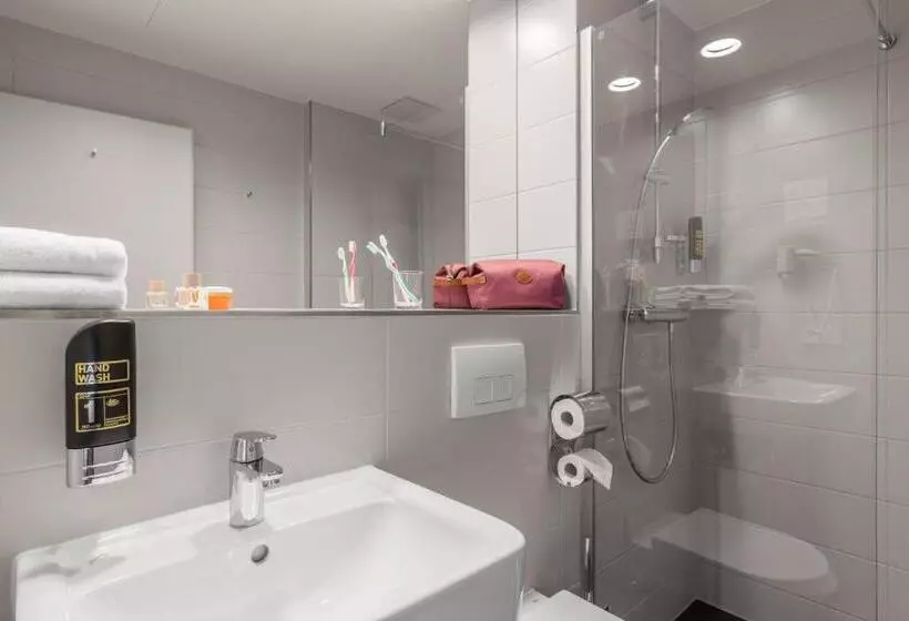 اتاق استاندارد, Serways Hotel Weiskirchen Nord