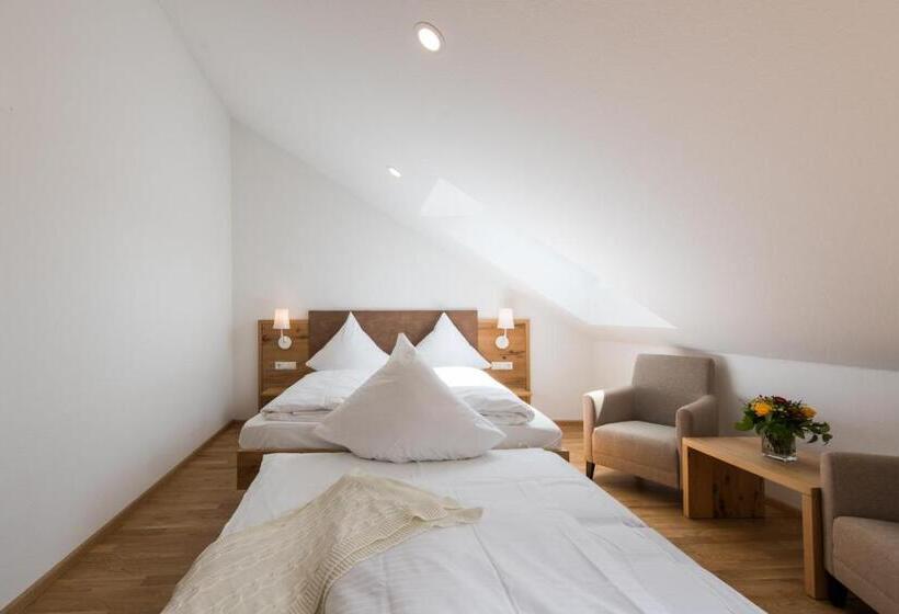 Quarto Triplo Deluxe, & Gasthaus Löwen