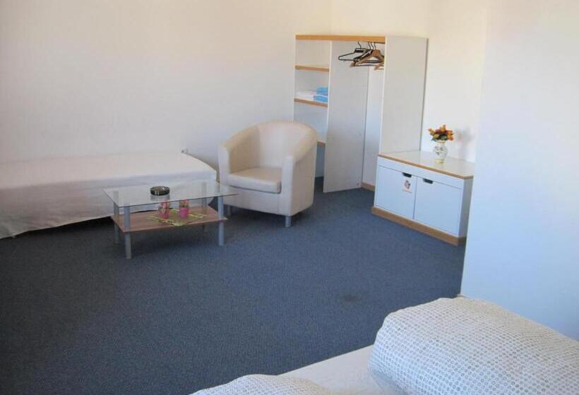 스탠다드 트리플 룸, Gasthaus Rogge