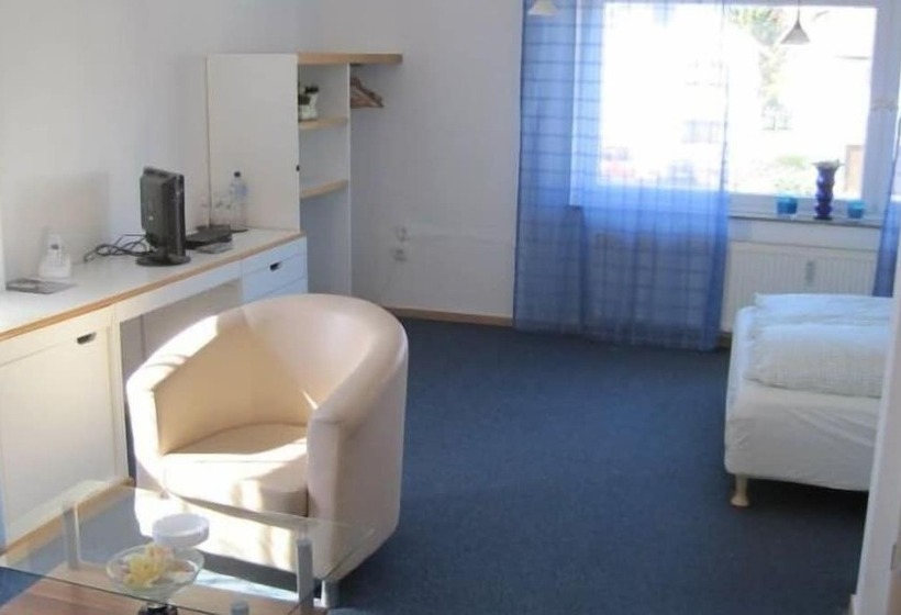 스탠다드 트리플 룸, Gasthaus Rogge