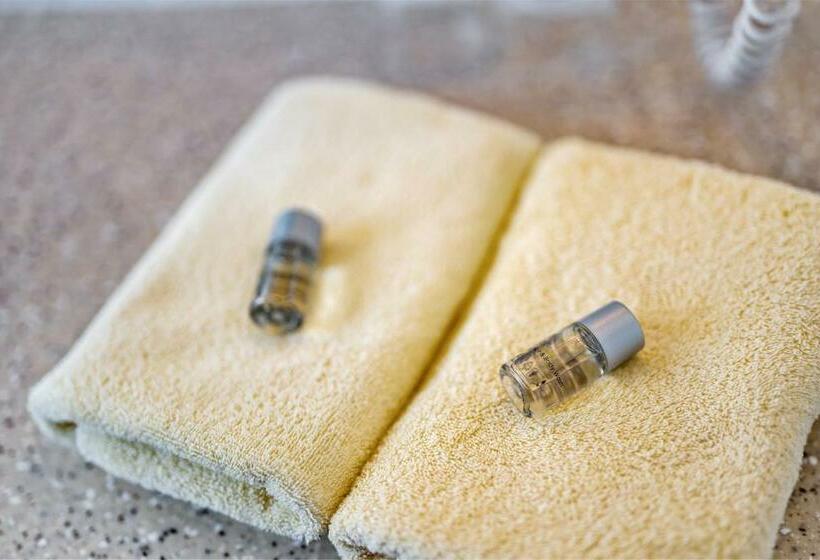 Номер Комфорт, Zur Post