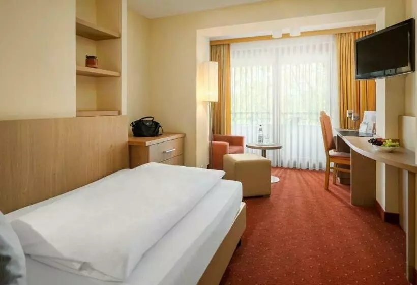 اتاق استاندارد یک نفره, Boutique Hotel Diana
