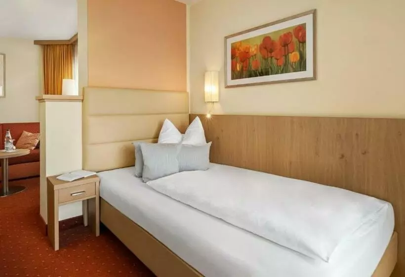 اتاق استاندارد یک نفره, Boutique Hotel Diana