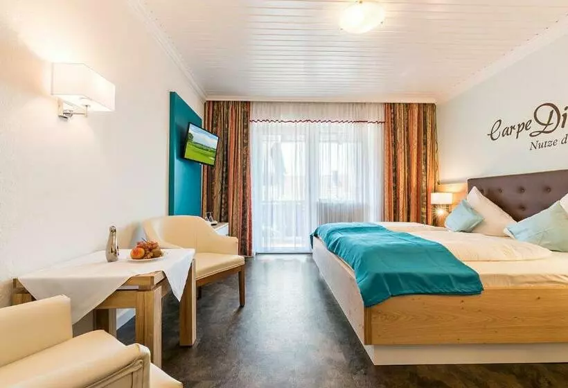 اتاق لوکس با بالکن, Gräfliches Hotel Alte Post