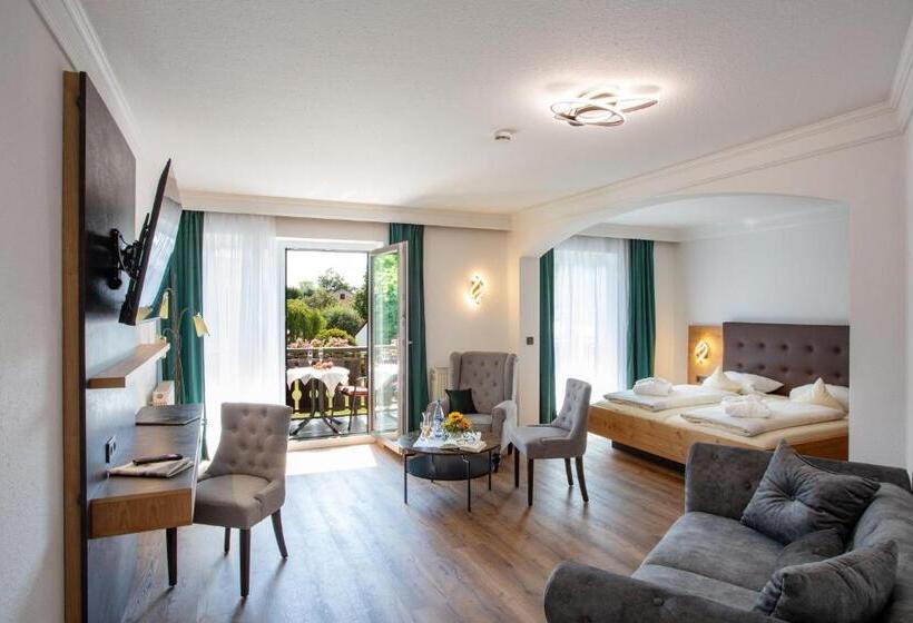 Люкс с Балконом, Gräfliches Hotel Alte Post