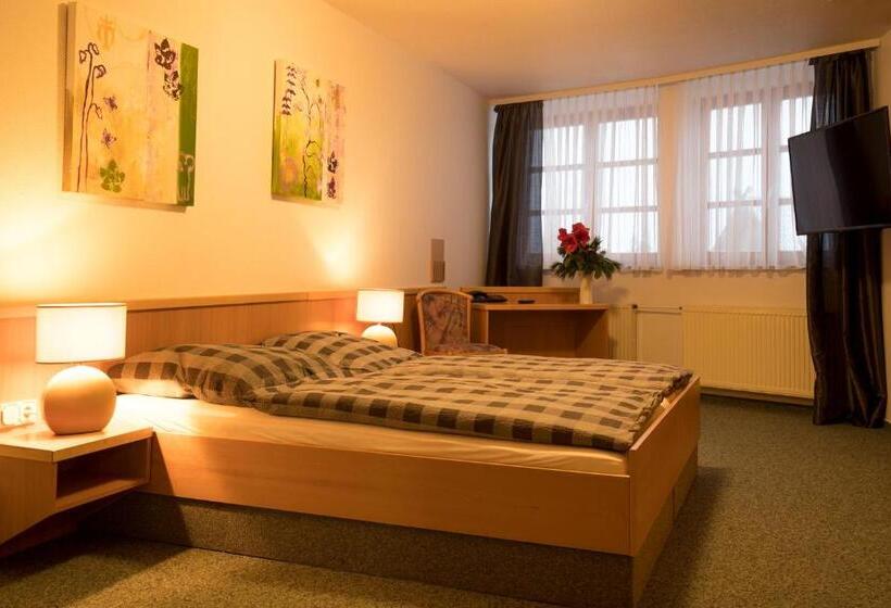 小型套房, Alt Oesselse