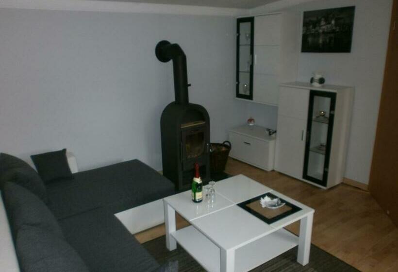 דירת קומפורט חדר שינה 1, Alte Waldmãƒæ’ã‚â¼hle