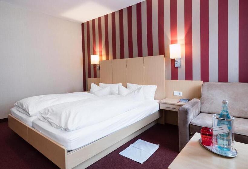 غرفة قياسية, Deutsches Haus