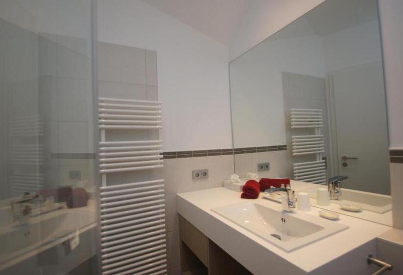 غرفة كومفورت فردية, Deutsches Haus