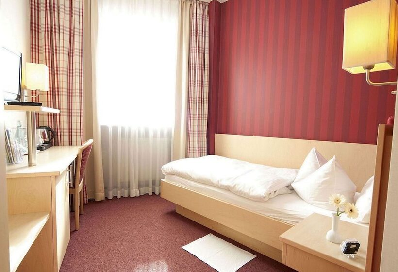 غرفة قياسية فردية, Deutsches Haus