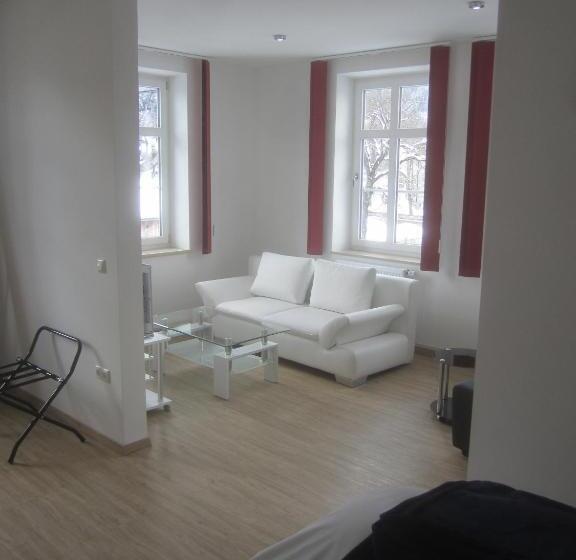 Полулюкс, Garni Ammergauer Hof