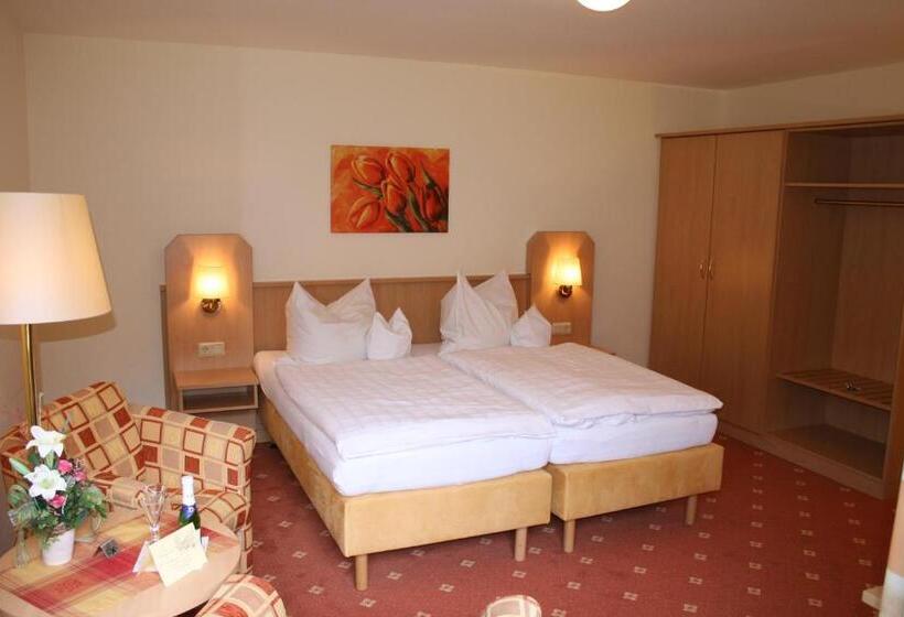 اتاق راحتی, Haus Am Hochwald