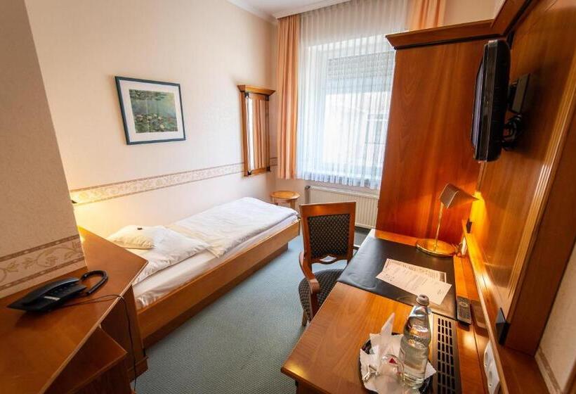 Economy Single Room, Krupp