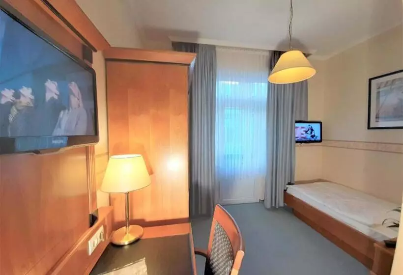 Economy Single Room, Krupp