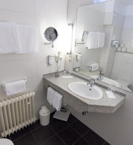 Standard Room, Krupp