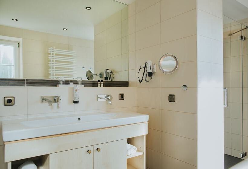 Люкс Повышенной Комфортности, Ortner S Resort